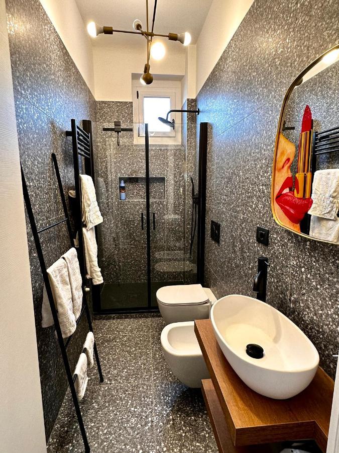 Splendido In Design Con Terrazzo Mailand